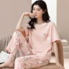 أطقم بيجامات نسائية بأكمام قصيرة