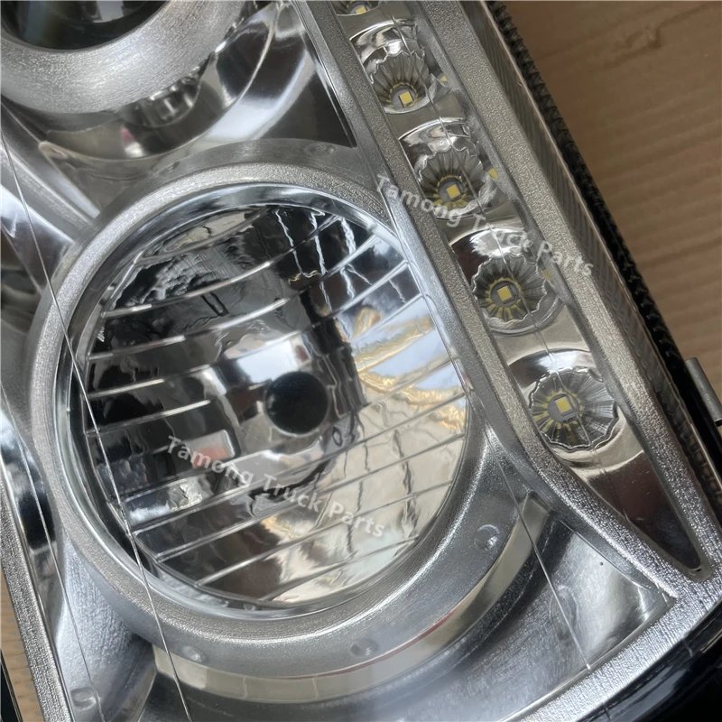 مصباح أمامي للشاحنة أيمن ويسرى ، مصباح أمامي لشاحنة إيفيكو ، شحن أوربي ، سترااليس ، تراكر ، في ، في ، في ، 1