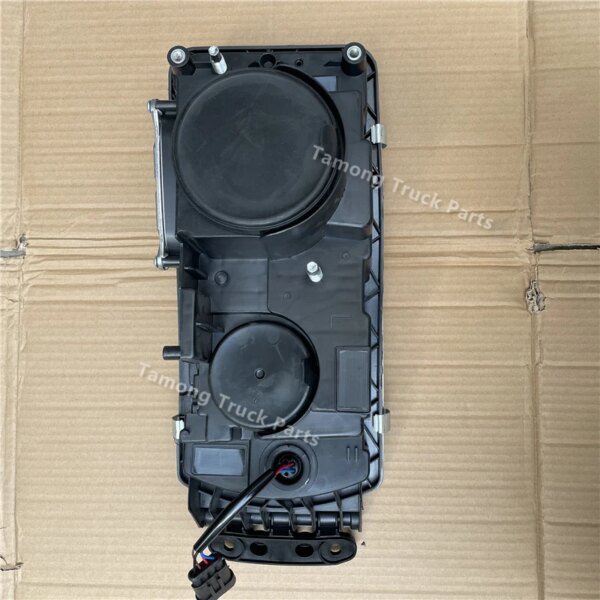 مصباح أمامي للشاحنة أيمن ويسرى ، مصباح أمامي لشاحنة إيفيكو ، شحن أوربي ، سترااليس ، تراكر ،  ، 1