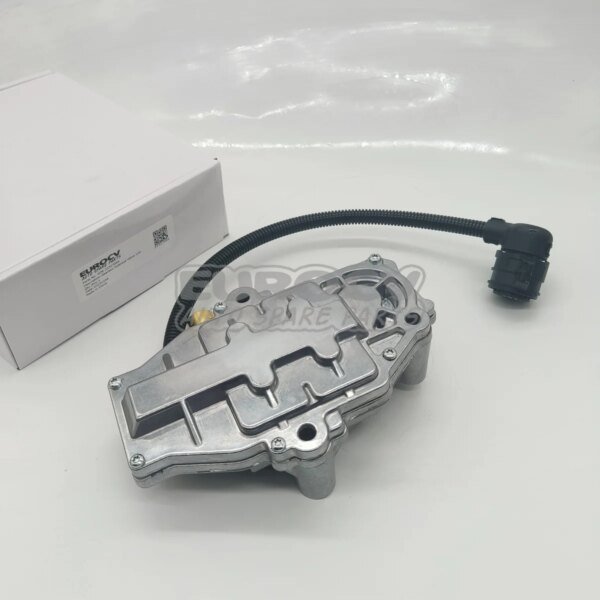 قطع غيار لشاحنات فولفو VOE 21935705 22327069   علبة التروس صمام الملف اللولبي 12 فولت