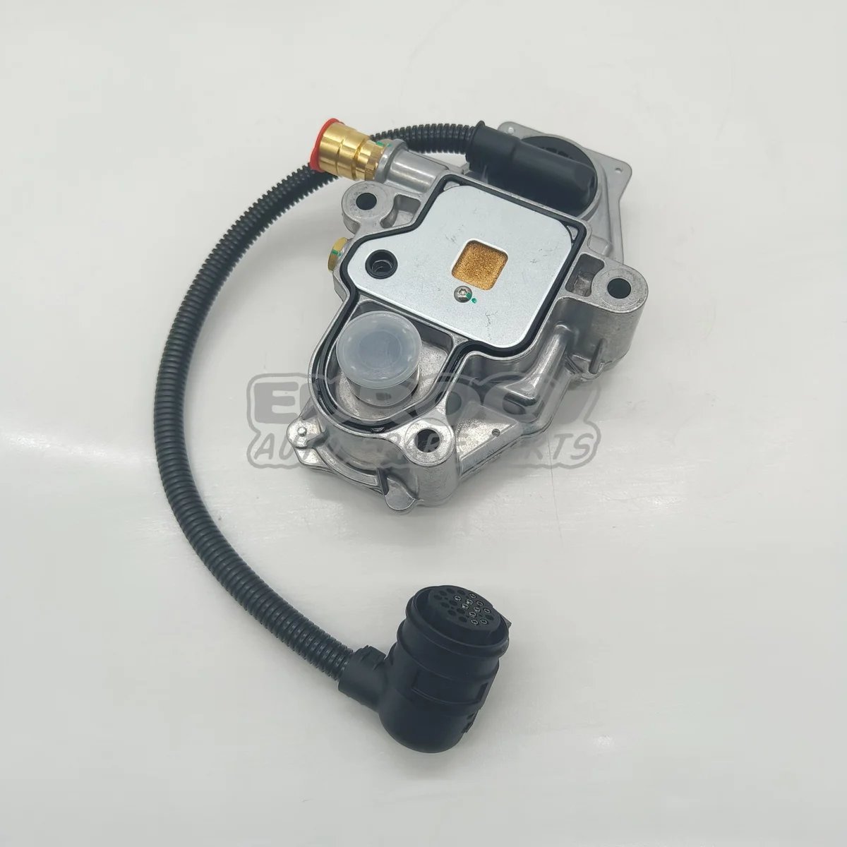 قطع غيار لشاحنات فولفو VOE 21935705 22327069   علبة التروس صمام الملف اللولبي 12 فولت