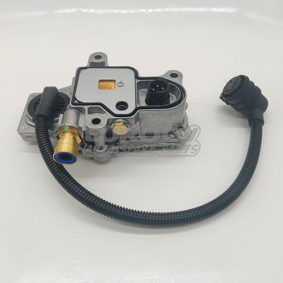 قطع غيار لشاحنات فولفو VOE 21935705 22327069   علبة التروس صمام الملف اللولبي 12 فولت