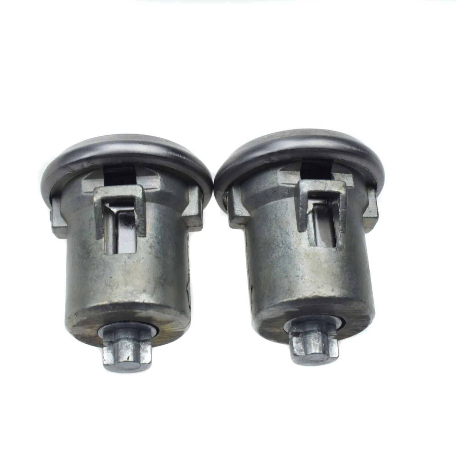 مجموعة مفاتيح الإشعال والباب والجذع لقفل الأسطوانات لسيارات شيفروليه كامارو كابريس كافاليير الشهيرة شيفيل ماليبو إمبالا لومينا فان مجموعة مفاتيح الإشعال والباب والجذع لقفل الأسطوانات لسيارات شيفروليه كامارو كابريس كافاليير الشهيرة شيفيل ماليبو إمبالا لومينا فان