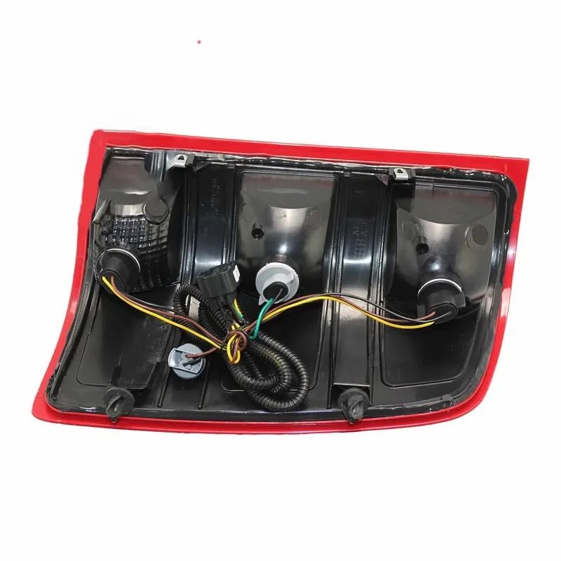 ضوء ذيل التوقف الخلفي GMC Sierra ، مصباح المكابح من أجل من من من من من من من من من من ؟ ، من من أجل من من ؟