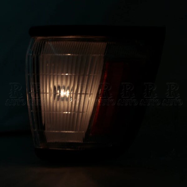 مصباح زاوية مصد أمامي للسيارة ، مصباح إشارة الانعطاف ، علامة الزاوية ، تويوتا هايلكس ، MK3 ، LN ، RN