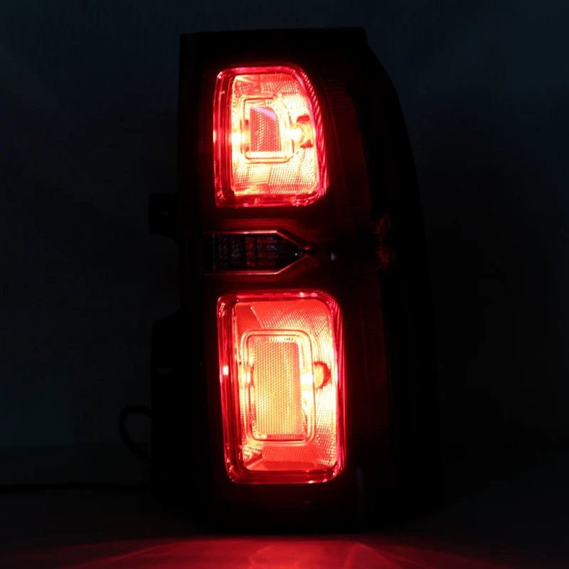 مصباح خلفي ليد لشفروليه سوبيروبان-شيفروليه ، مصباح إشارة ، مصباح فرامل خلفي ، إكسسوارات سيارة مصباح خلفي ليد لشفروليه سوبيروبان-شيفروليه ، مصباح إشارة ، مصباح فرامل خلفي ، إكسسوارات سيارة