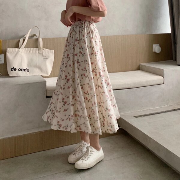 452241-d8d4f1.jpg تنورة طويلة كلاسيكية بطبعة زهور تنورة كورية